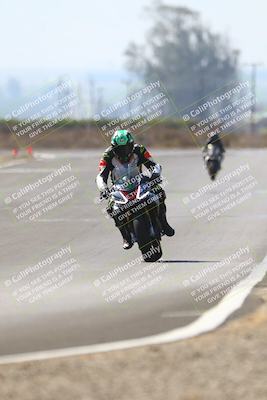 media/Sep-20-2025-TrackDaz (Sat) [[27f0cde673]]/C Group/240pm (Turn 9)/